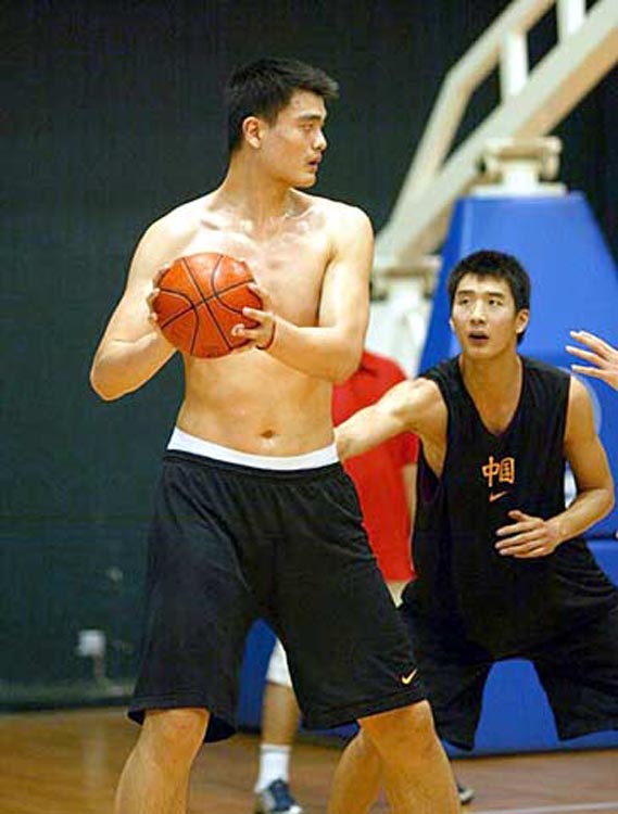 主教练在排